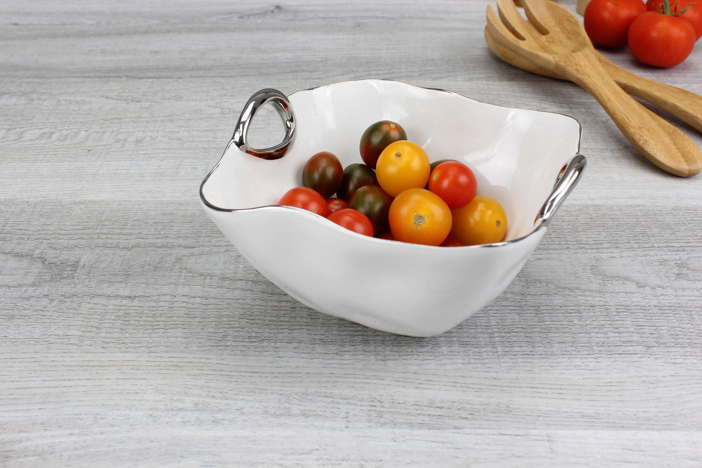 HANDLE WITH STYLE Small Bowl